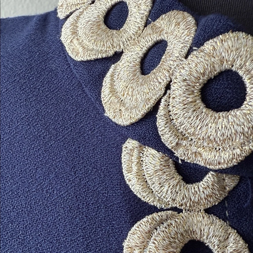 Lilly Pulitzer Navy Dress with Good Embroidery Detailing - Picture 7 of 9